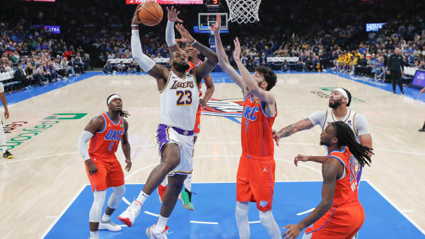 luguentz dort lebron james chet holmgren anthony davis oklahoma city thunder